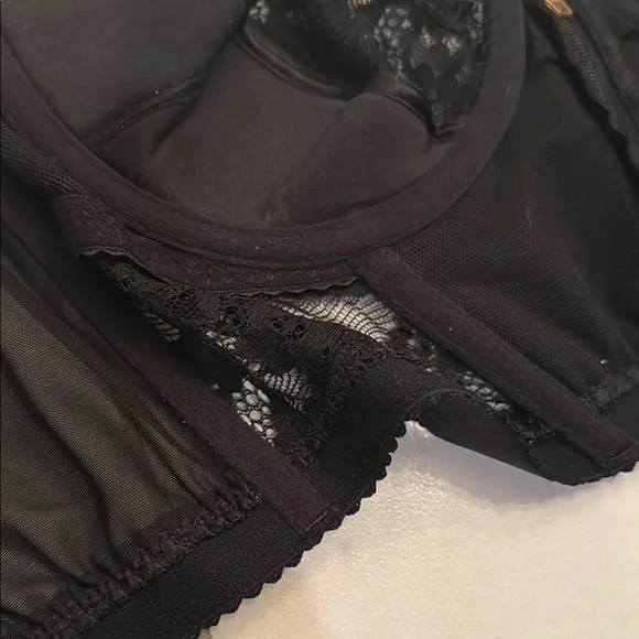 Agent Provocateur “SALLY” Rare Lace Bralette 32DD *Sold out in Stores* HOT - Picture 16 of 16